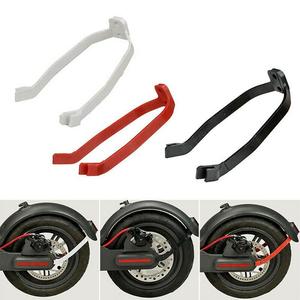 Nouveau support de garde-boue arrière en plastique pour trottinette électrique Xiaomi M365 - Product Image 4