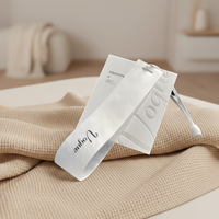 Cartes en papier de vêtements pour enfants pour femmes en gros-étiquette d'étiquettes de vêtements de sous-vêtements d'impression de logo personnalisé pour l'emballage de vêtements