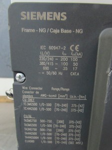 Disjoncteur électronique LNX3G120 3P 1200A 600V pour PLC - Product Image 1