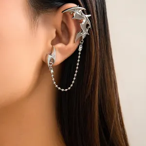 Anting-anting gantung telinga rumbai untuk wanita, anting-anting gantung telinga terintegrasi punk gaya Cyber, desain anak panah