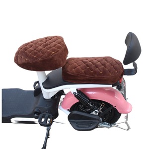 Funda para asiento trasero de bicicleta eléctrica, forro polar grueso y cálido, cómodo, unisex, para uso de adultos - Product Image 5