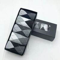 Chaussettes de travail classiques à faible MOQ, blanches et noires, personnalisables, en coton, pour hommes, printemps