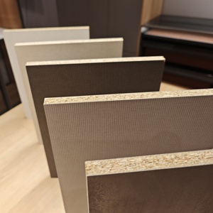 Ván ép nhà sản xuất 9-25 mét Trắng melamine phải đối mặt với ván dăm ván cho đồ nội thất hoàn thành bề mặt-trực tiếp - Product Image 1