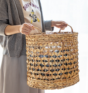 Beachcomber ตะกร้าหวายสานมือพร้อมที่จับกลมดีไซน์งานซักรีดตะกร้าหวาย - Product Image 1