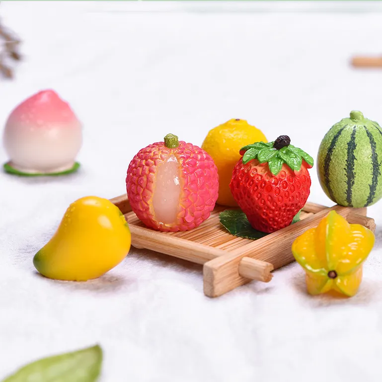Simulazione resina artigianale anguria fragola mango pesca limone statue 3d giocattolo in miniatura mini bonsai figurine frutta artificiale