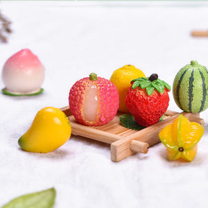 Mini figura de bonsái en miniatura para manualidades, figurillas de resina de simulación, sandía, fresa, <span class=keywords><strong>mango</strong></span>, melocotón, limón, juguete en 3d, fruta artificial - Product Image 1