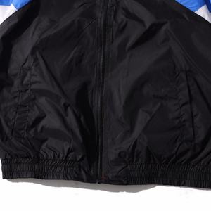 Chaqueta Deportiva Vintage Personalizada con Bloques de Color para Hombre, Chaqueta Cortavientos con Cremallera Completa, Chaqueta de Hip Hop con Mangas de Patchwork - Product Image 3