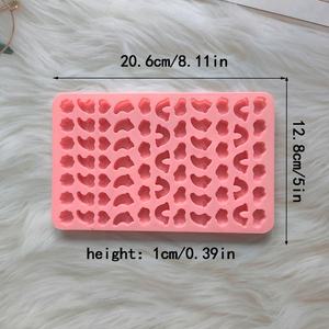 64 Gaten Mini Cartoon Snoepvorm Siliconen Chocolade Gummie Schimmel Regenboogwolk Rups Gevormde Koekwas Blokvorm - Product Image 5