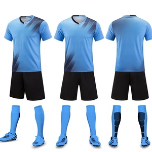 Maillot de football léger et respirant pour jeunes garçons/filles, couleurs et logo personnalisables, cadeau idéal pour les fans de football - Product Image 3