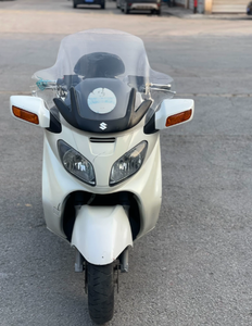 Scooter <span class=keywords><strong>Suzuki</strong></span> <span class=keywords><strong>Burgman</strong></span> 650 d'occasion, modèle de motocyclettes d'occasion - Product Image 6