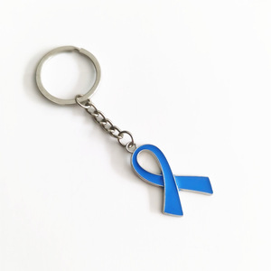 Llavero <span class=keywords><strong>de</strong></span> Concienciación con Lazo Rojo - Colgante <span class=keywords><strong>de</strong></span> Lazo para el <span class=keywords><strong>Día</strong></span> Conmemorativo <span class=keywords><strong>del</strong></span> SIDA, Eventos <span class=keywords><strong>de</strong></span> Recaudación <span class=keywords><strong>de</strong></span> Fondos Benéficos y Suministro <span class=keywords><strong>de</strong></span> Regalos al por Mayor - Product Image 3