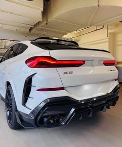 Kit Carrozzeria Stile PK per <span class=keywords><strong>BMW</strong></span> <span class=keywords><strong>X6</strong></span> <span class=keywords><strong>G06</strong></span> 2023+ in Fibra di Carbonio con Diffusore Posteriore, Griglia Anteriore, Labbro Diffusore e Spoiler - Product Image 3