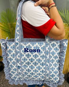 Bolso tote de algodón con volantes bordados de alta demanda, bolsos de hombro acolchados para mujer, bolso de mano hecho a mano. - Product Image 4