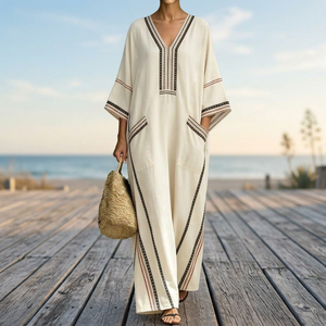 Robe maxi bohème à col en V avec broderies rayées, coupe ample, en lin et coton, robe d'été décontractée avec poches, manches courtes - Product Image 2