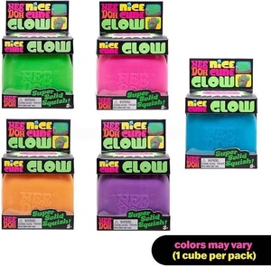 Disponibile negli USA, Spedizione Rapida 3-7 Giorni, Giocattolo Antistress <span class=keywords><strong>a</strong></span> Forma di Cubetto di Ghiaccio Luminoso in Maltosio - Product Image 1