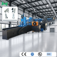 Machine de formage de panneaux solaires PLC, puissance 11kW*2, tension 380V, vitesse 10-15m/min, utilisation facile pour système solaire