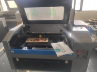 Machine de gravure laser CO2 de bureau 4060 6090 Graveur laser découpeur 50w 60w 80w 100w Bois Acrylique Contreplaqué Découpe Gravure