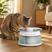 Fontaine pour animaux de compagnie à double réservoir 2,5 L avec séparation eau propre/eau sale et radar 360°, vente en gros OEM