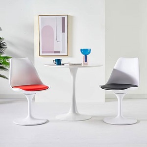 Vente en gros de chaise Tulip chaise de salle à manger décontractée café salon de beauté réception chaise de négociation - Product Image 1