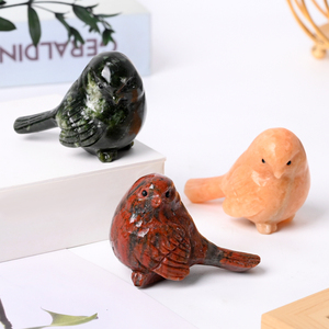 Offre Spéciale : Sculptures d'oiseaux en cristal, statues d'oiseaux sculptées à la main en pierres précieuses naturelles pour la décoration - Product Image 1