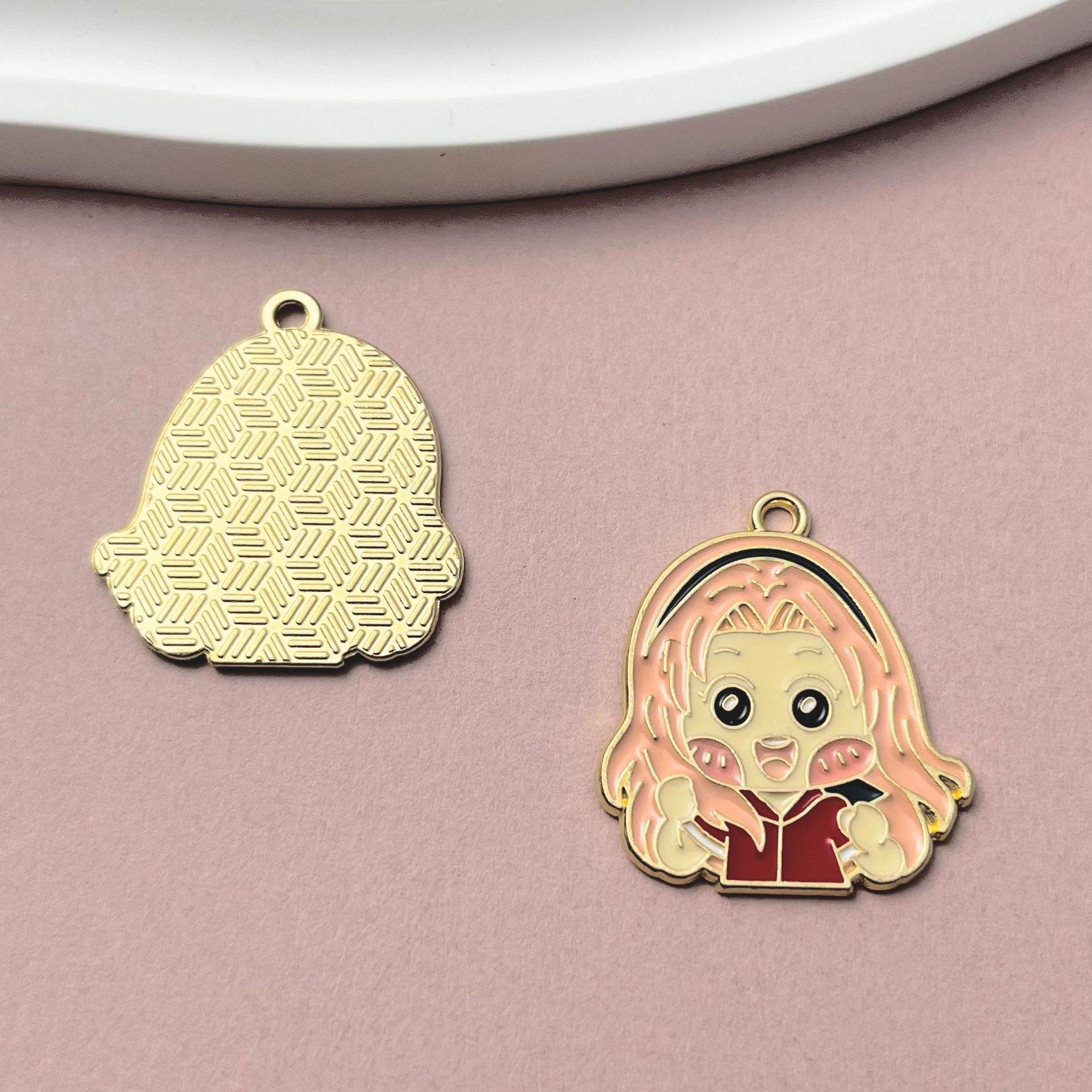 Gold-Sakura-28 * 25มม.-3.3กรัม