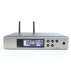 Sistema Microfonico Professionale Wireless Lavalier da Bavero EW135G4 EW 135 G4 EW100G4 EW 100 G4 con Microfono Palmare UHF E835S - Product Image 3
