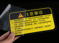 Étiquettes suspendues personnalisées de luxe ZHEHAN pour vêtements, en papier gaufré avec logo personnalisé et cordons, provenant du Jiangsu