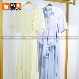 Robes en Soie Mélangée Vintage Geryon, <span class=keywords><strong>Lot</strong></span> en Gros <span class=keywords><strong>de</strong></span> Vêtements d'Occasion Maxi Midi Cache-cœur, 45kg MOQ, Été - Product Image 2