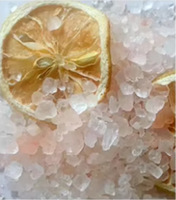 Sel de bain parfumé aux fleurs de rose séchées, sel marin en sachet, en stock