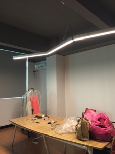 <span class=keywords><strong>Cuisine</strong></span> moderne salle à manger suspension lumière bon marché Designers moderne Led lampe suspendue décor à la maison hôtel chambre lustres de chevet - Product Image 5
