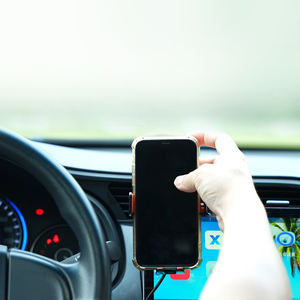 Chargeur sans fil Smart Auto Sensing Car Phone Holder Dashboard Windshield Hands-Free Driving with Anti-Slip Anti-Shake Features - Product Image 3