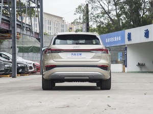 <span class=keywords><strong>Audi</strong></span> Q4 <span class=keywords><strong>E</strong></span>-<span class=keywords><strong>tron</strong></span> 2024 2026 Veicolo Elettrico SUV Nuova Energia EV <span class=keywords><strong>E</strong></span>-<span class=keywords><strong>Tron</strong></span> Auto Elettrica 40 50 <span class=keywords><strong>Audi</strong></span> Q4 <span class=keywords><strong>E</strong></span>-<span class=keywords><strong>Tron</strong></span> Quattro - Product Image 6