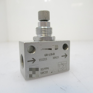 Nuevo PLC Original GR-1/8-B 151215 para Automatización Industrial, Disponible en Almacén, Nuevo y Original - Product Image 1