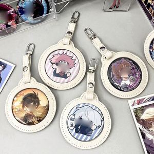 Llavero Personalizado de Cuero PU de 58 mm con Insignias de Anime, Funda Protectora Decorativa Redonda para Insignias y Accesorios - Product Image 3