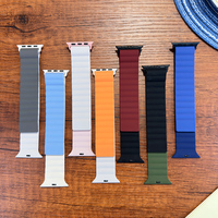 Bestes Weiches Magnetisches Silikon-Uhrenarmband 45mm für Iwatch, Wellenförmiges Magnetisches Silikon-Uhrenarmband für Iwatch, Ersatz-Magnetbänder