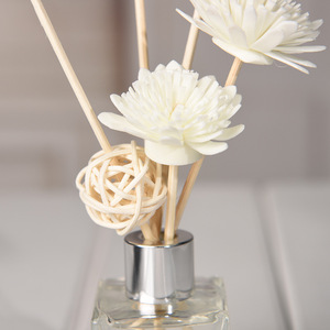 Difusor de Aromas de Madera con Forma Personalizada, Ambientador para Habitaciones, Logotipo Privado para Difusor de Aromas, Logotipo Personalizado, Fragancia para el Hogar, Aroma para Habitaciones - Product Image 1