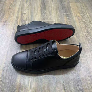 Chaussures de sport de haute qualité pour hommes et femmes avec semelles rouges antidérapantes. Chaussures de sport unisexes tendance - Product Image 2