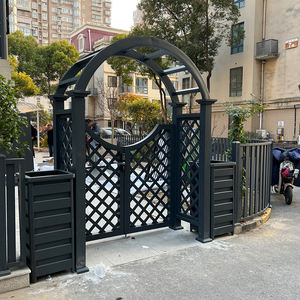 Pérgola de Jardín Semicerrada con Listones de Aluminio Tratado Térmicamente y Diseño Arqueado para Privacidad, Bloquea la Vista de los Vecinos y Permite la Crecimiento de Plantas Trepadoras - Product Image 5