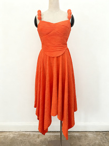 Bettergirl 2025 nuevo vestido largo <span class=keywords><strong>Rosa</strong></span> plisado con cuello diagonal <span class=keywords><strong>de</strong></span> un solo hombro - Product Image 5