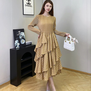 <span class=keywords><strong>Abito</strong></span> Casual da Donna con Stampa a <span class=keywords><strong>Pois</strong></span> 2026, Vestito Elasticizzato con Collo Tondo, <span class=keywords><strong>Maniche</strong></span> <span class=keywords><strong>Lunghe</strong></span> e Pieghe, Modello Cake Dress - Product Image 2