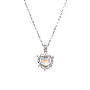 RVS Luxe Ins Wind Licht Liefde Hart Ketting Voor Vrouwen Hoge Sleutelbeen Ketting Blauwe Zirkoon Joker Temperament Groothandel