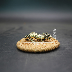 Brass Pixiu Figurine <b>Small</b> Vintage Feng Shui Desk <b>Ornament</b> For Office Study Decor - Product Image 3