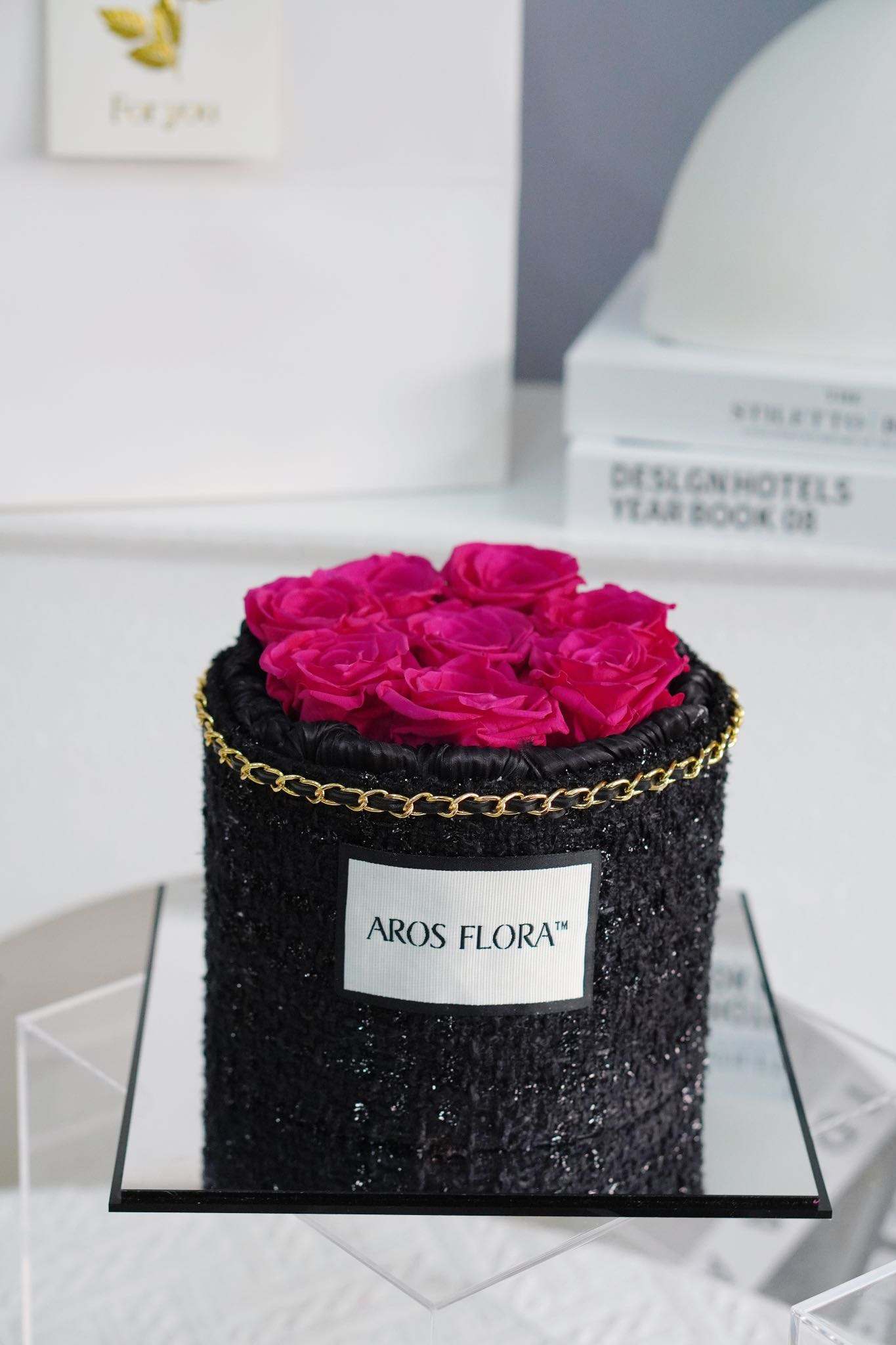 กล่องของขวัญทรงถังกอดดอกไม้นิรันดร์ฟรอยด์