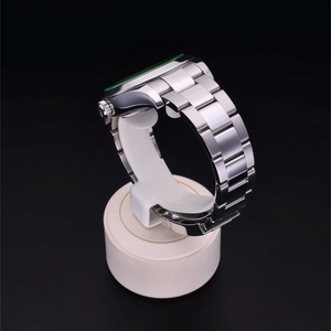 Montre mécanique inspirée de l'horlogerie de luxe, fabriquée exclusivement avec un calibre 3235, en acier Oyster 904L forgé, verre saphir antireflet. - Product Image 4
