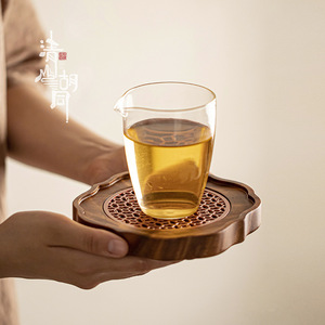 Plateau à thé rond en bois de noyer Qingshan Hutong, résistant à la chaleur, accessoire rétro pour le thé Kung Fu - Product Image 3
