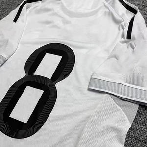 Hochwertiges Anpassbares Fußball-Trainingstrikot - 100% Polyester Atmungsaktiv Schnelltrocknend Rundhals Kurzarm Digital-Druck Sommer - Product Image 1