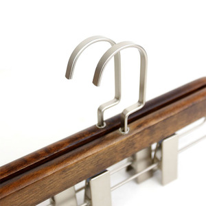 Вешалки для брюк из массива дерева - Product Image 3
