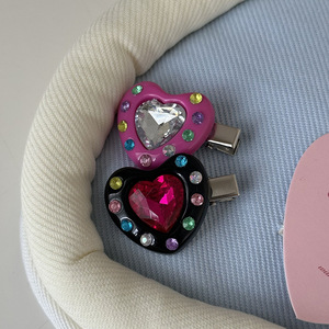 Horquillas para el Cabello de Niñas al por Mayor, <span class=keywords><strong>Accesorios</strong></span> para el Cabello de Moda Infantil, Lindas Horquillas con Brillantina Roja y Morada en Forma de Corazón para Bebés - Product Image 3