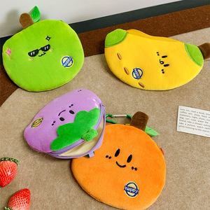 Porte-monnaie en peluche Kawaii en forme de fruits, porte-clés, breloque de <span class=keywords><strong>sac</strong></span> souple en forme de pomme et banane, mini portefeuille zippé, accessoire esthétique pour <span class=keywords><strong>sac</strong></span> <span class=keywords><strong>à</strong></span> <span class=keywords><strong>dos</strong></span>, cadeau - Product Image 1