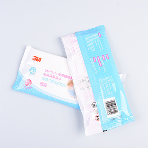 Lingettes désinfectantes 3M 9600 24x24cm au gluconate de chlorhexidine, antiseptiques pour les soins aux personnes âgées alitées - Product Image 1